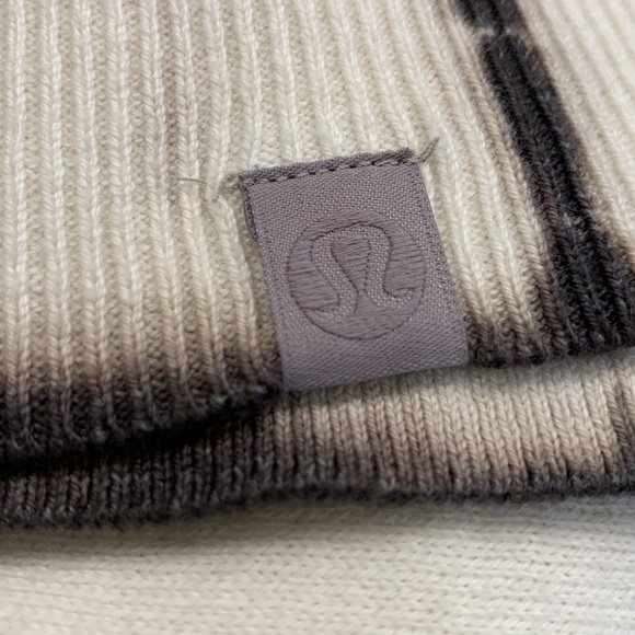 LULULEMON TIE DYE CREWNECK SWEATER - Picture 11 of 11